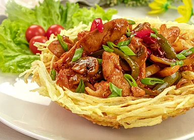 TenderBrest in Potato Nest